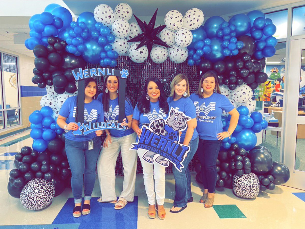 🖤💙🐾Meet The Teacher!🐾💙🖤#WHATAWildcat #NISDignited #funinfirst @NISDWernli @NISD @miss_g2018 @BridgetMadden19 @scmarsh_tx @mrs_jones1312