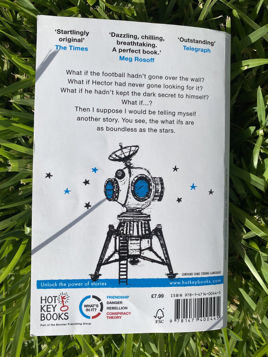 KevC46's tweet image. I first read #MaggotMoon @TheSallyGardner @HotKeyBooksYA nearly ten years ago and I remember being profoundly moved by this brilliantly written, captivating, dark, chilling and disturbing novel. In the intervening years it has lost none of its power and is a truly remarkable book