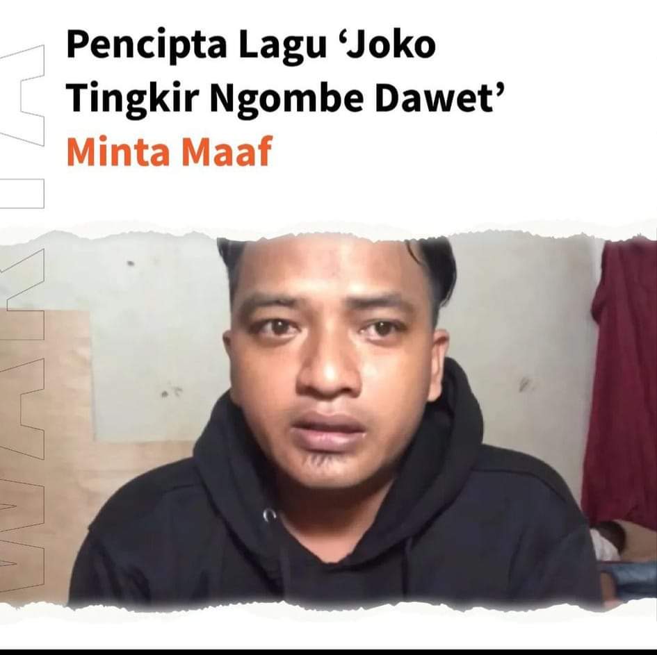 Saya kira, ini salah satu ke-lebay-an paling gak penting pada dasawarsa ini.

Joko Tingkir ngombe dhawet kok dibilang tidak sopan kepada ulama. Dawet itu minuman halal. Tindakannya tindakan halal. Merendahkannya di mana?

(thread)