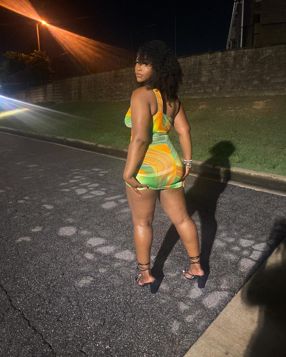 Princess_katera's tweet photo. Your best bet 🍀. https://t.co/Y55Ffpor1e