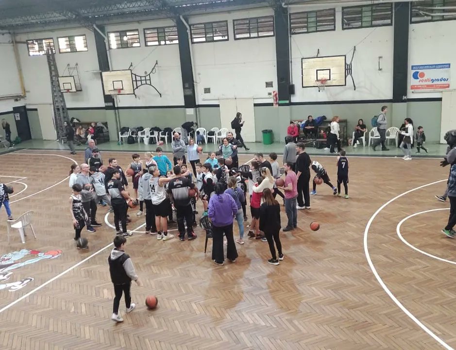 Imperio Basquet tweet media