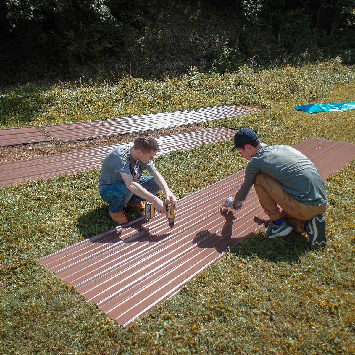 Stfrancishigh's tweet photo. Much like St. Francis’ call to “rebuild the church”, our students spent the week learning about home repair for substandard housing at Nazareth Farm, a Catholic community established in 1979. The ministry offered a genuine experience of service, prayer, community, and simplicity. https://t.co/pVwaPSQnBG