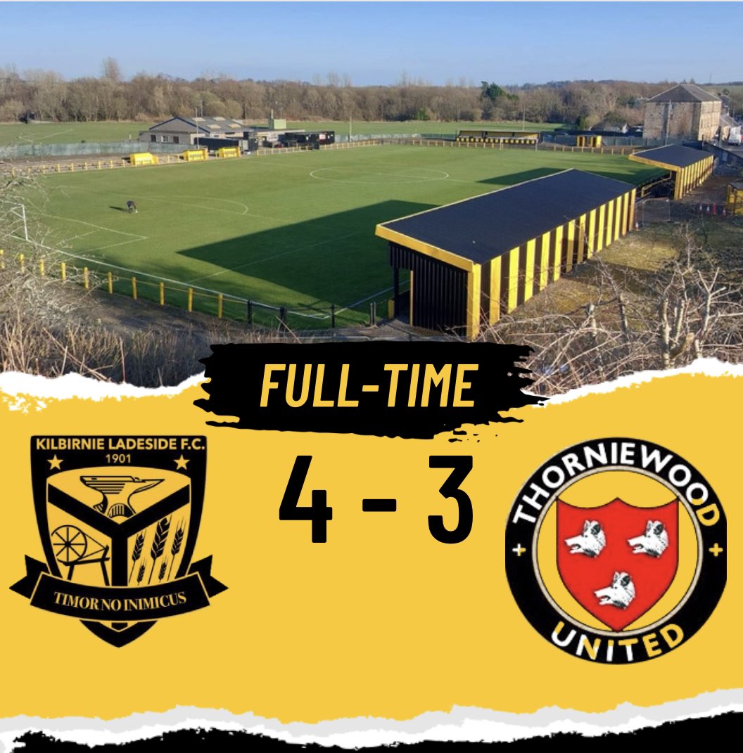 Full time Mark Alexander with last minute goal!!🐝🐝