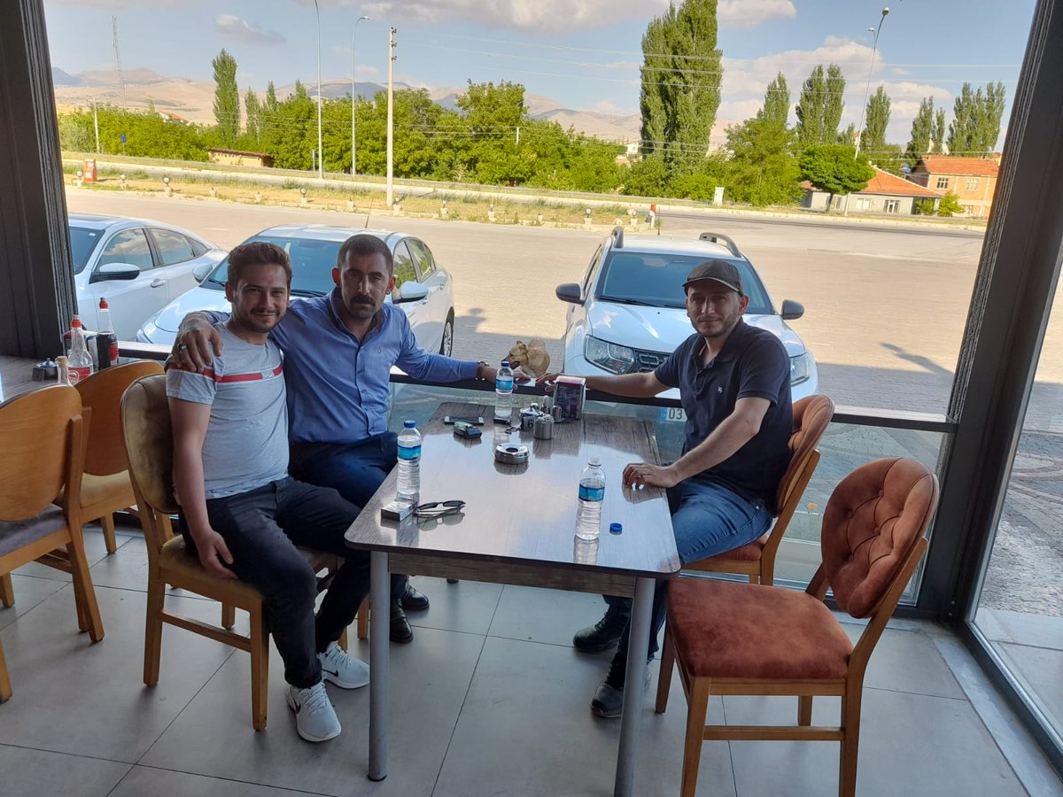 Konya Veteriner Hekimleri Odası Başkanı <a href="/MesutKocak_FVK/">Mesut Koçak</a> nazik ziyaretinden dolayı teşekkür ederiz.