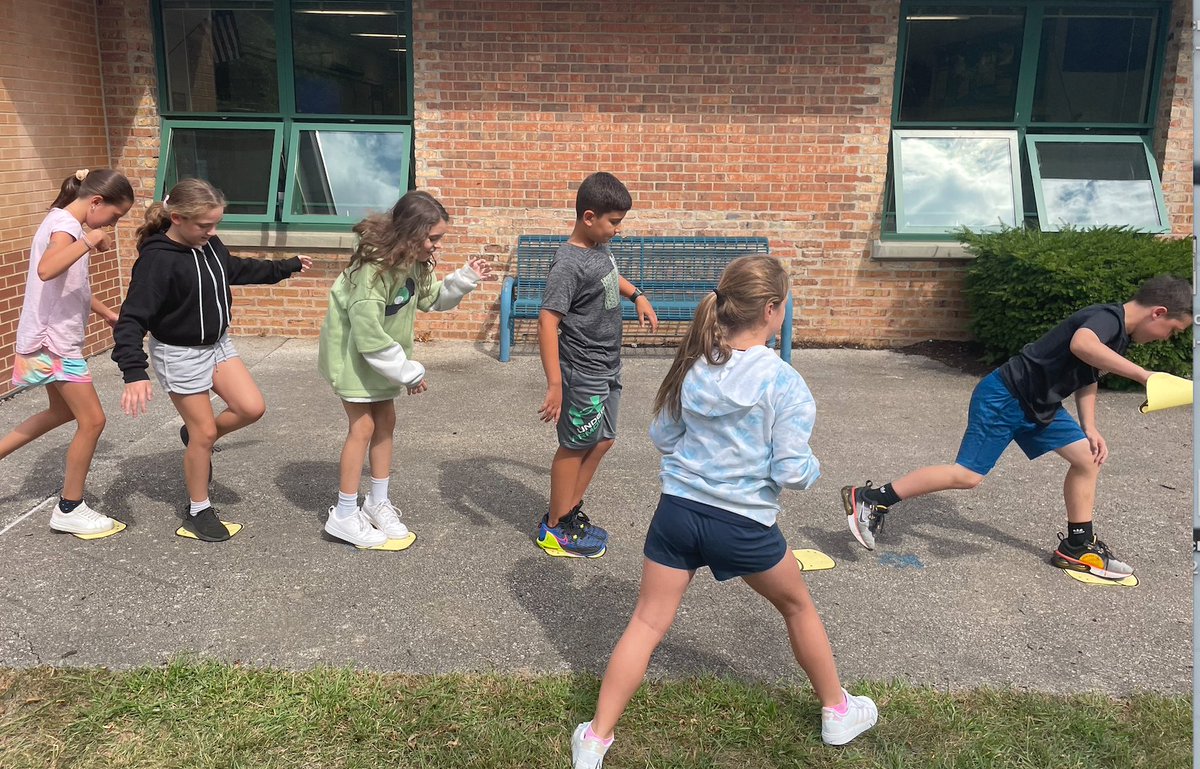 MrsBocian's tweet photo. The 5th graders had to work together on Friday to cross the "hot chocolate river".  I loved seeing their leadership, teamwork and communication. Thank you @bttriggs for the activity! https://t.co/YPUc7n1Xk7