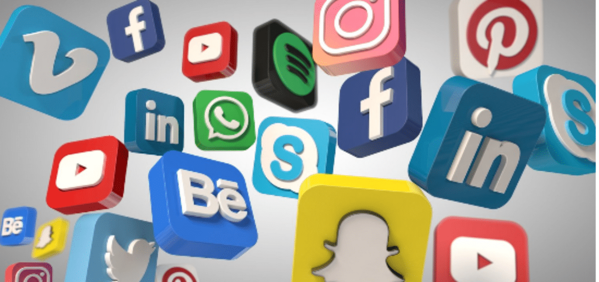 jccconsulting's tweet photo. Looking to help your business grow with social media?  We have seven reasons you should be using social media for your business. https://t.co/RcxGzMUjOg