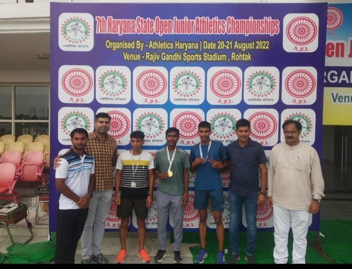 GroundUncha's tweet photo. #unchamajrasportsground
Athlete Kapil got 3rd position at 7th Haryana State Open junior athletics Championships
Organised By :Athletics Haryana At Rohtak
#athlete #bronzemedal
@Rao_InderjitS
@DC_Gurugram
@cmohry @GroundUncha https://t.co/tY3Aa6gcZz