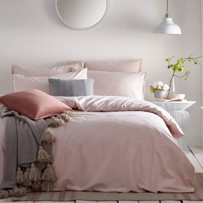 linenslimited's tweet photo. University, here we come!

Congratulations to all college and sixth form students who have just secured their place at university! 

Are you ready for university? Take a look at our top university dorm room picks 👇📚

https://t.co/5uSM4oIkzF https://t.co/1VgO9lk6Zy