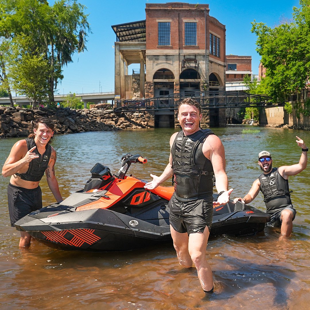 Scuba Jake tweet media