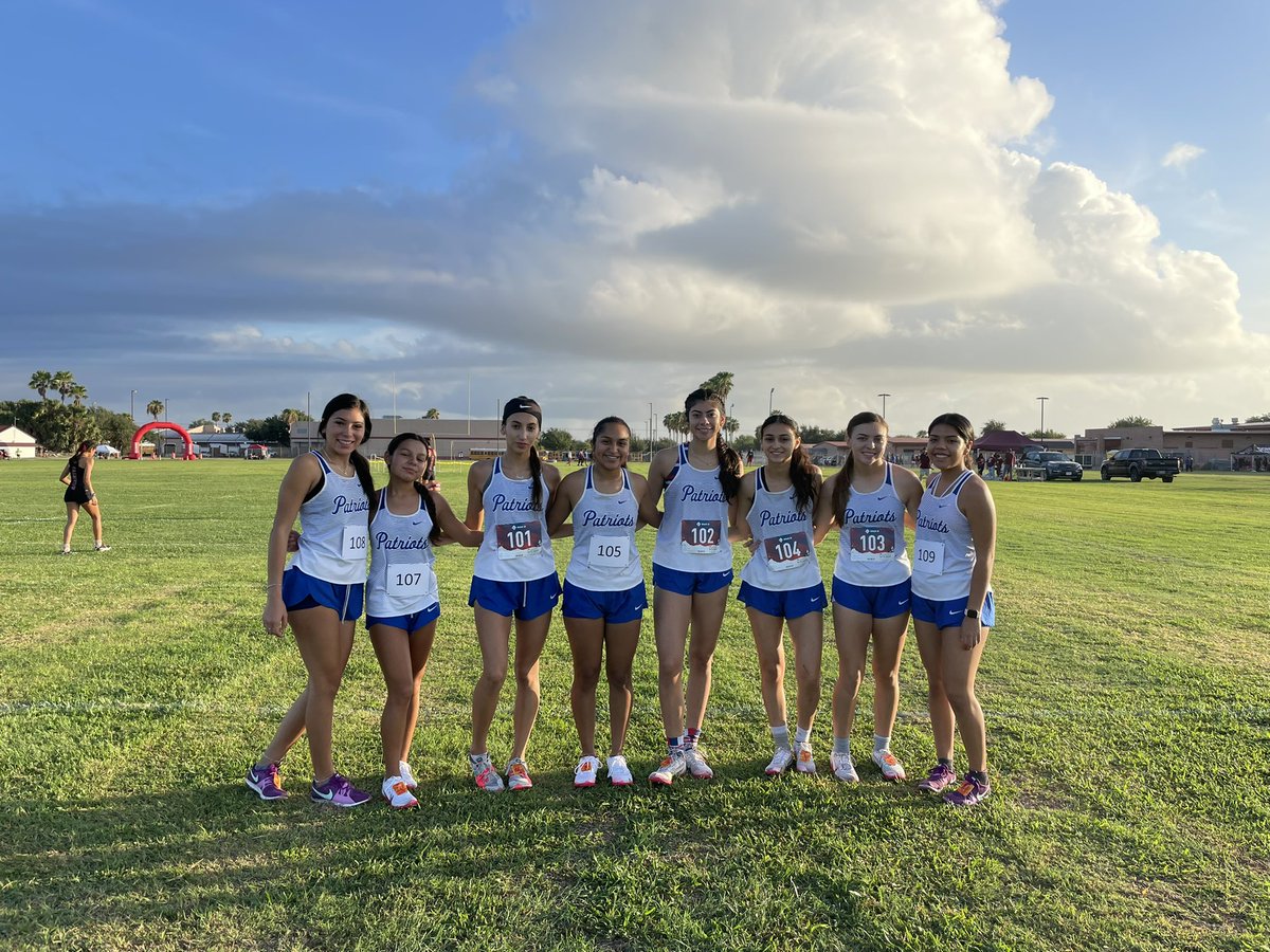 CoachGilpin's tweet photo. Great job by our cross country girls today as they finished 2nd overall at the meet here in Mission!!!! 2 meets in the books already…time sure does fly!!!! Keep up the hard work, girls!!!!
#rollblue https://t.co/7GY4Wv857A