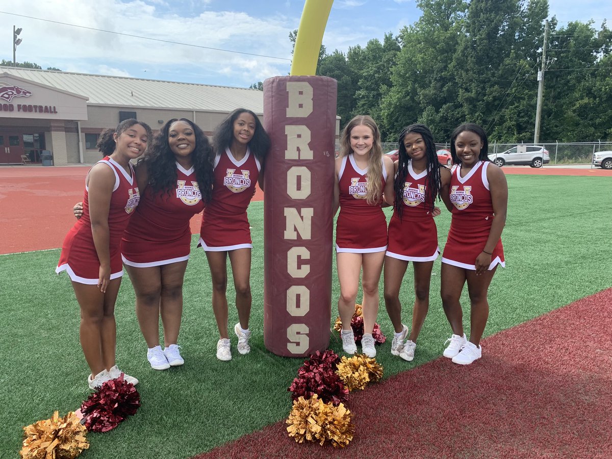 SENIORS 2023! On our way to cheer our team on at our last Corky Kell! #seniors23 #letsgobroncos <a href="/CorkyKell/">Corky Kell + Dave Hunter Classic</a> <a href="/Bwoodsports/">Brookwood Athletics</a>