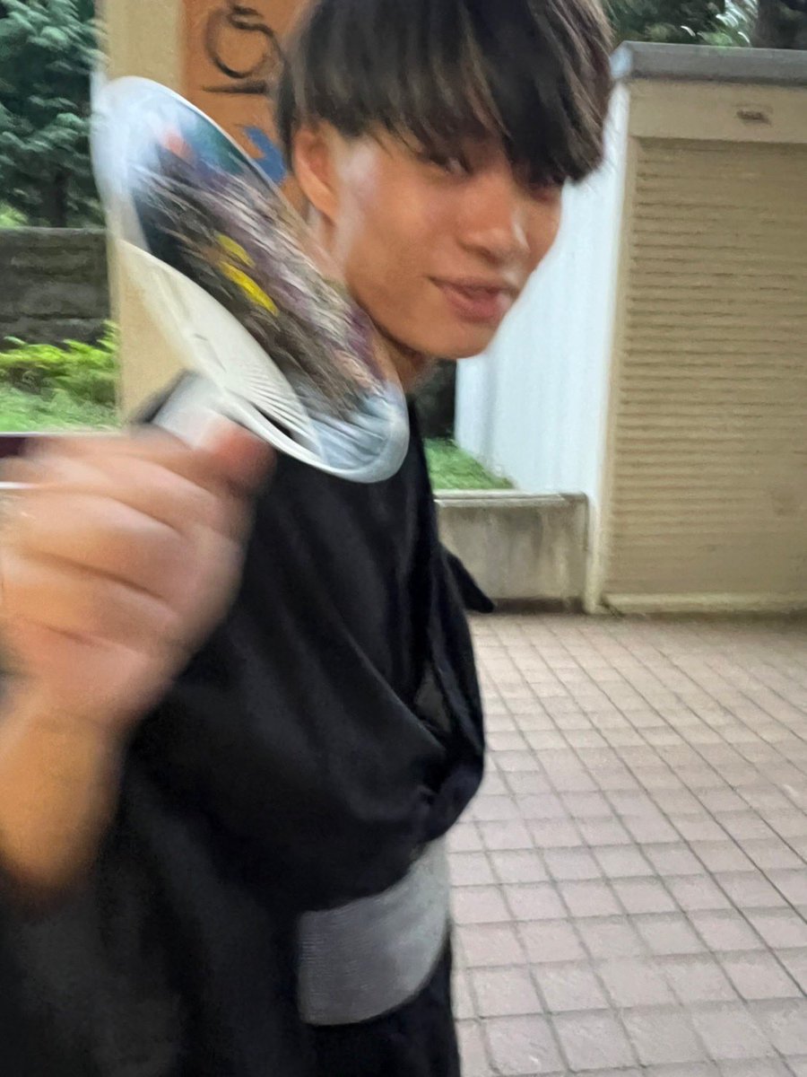 ktrktr0918's tweet photo. 久しぶりの夏感じた☺️
雨降ってて萎えたけど花火最高☺️ https://t.co/KvZ9pZy02U