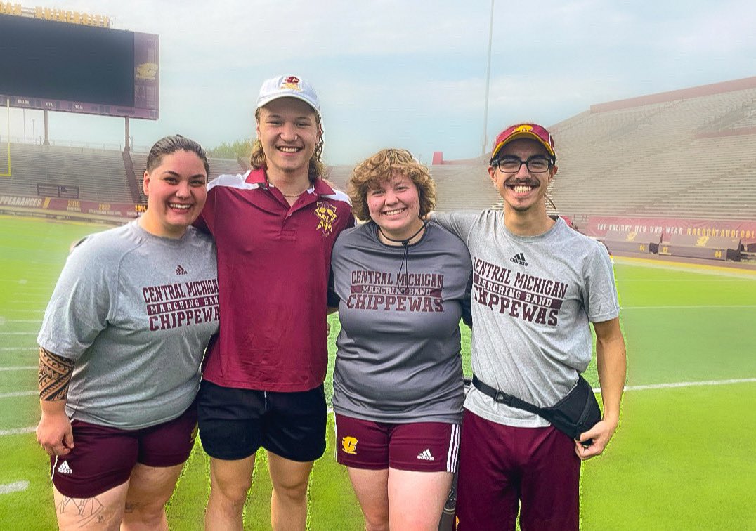 CMU_Gods's tweet photo. Our leadership team is gettin to work and ready to celebrate Brenda’s Birthday! https://t.co/gS85ZJNh58