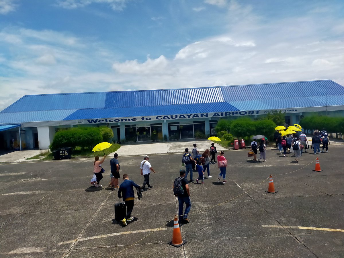 Adel04574208's tweet photo. Finally na meet na rin kita after 6mos sa vcall lang kami naguusap ❤️ super happy kasi pinayagan ako ng tita ko na mag travel alone para lang makita kita 😀🥰 https://t.co/6y27ANbpkt
