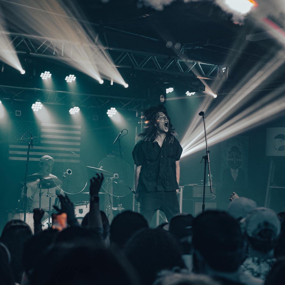 ricksstarkville's tweet photo. TONIGHT!
NEUTRAL SNAP is back! Special guest CLAY CORMIER will kick the party off! Get those tix now! Doors open @ 8pm!
๐: https://t.co/y3ODGRx2uj or pick up @ Rickโs
#neutralsnap #claycormierandthehighwayboys #rickscafe #starkville #concert #livemusic https://t.co/lMT8PfYQLm