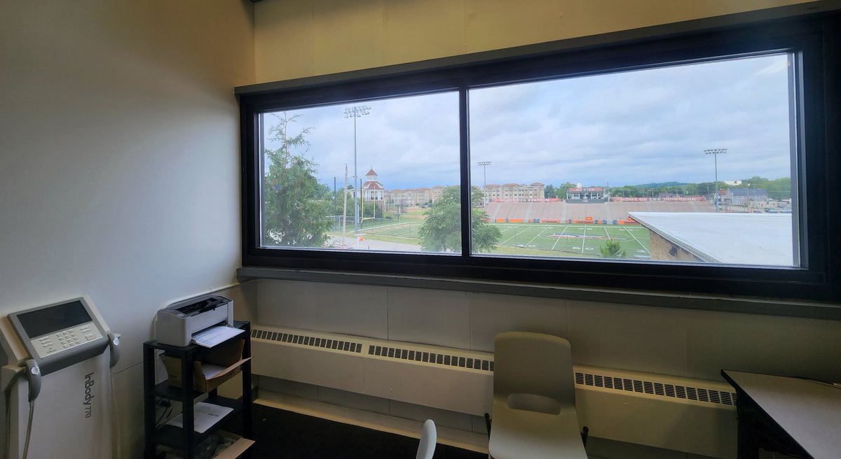 Coach_McKeever's tweet photo. View from the new @CarrolluSppc #CUSPI lab space, a beautiful reminder for why we do what we do. #Sports https://t.co/HkI4FyP2mN