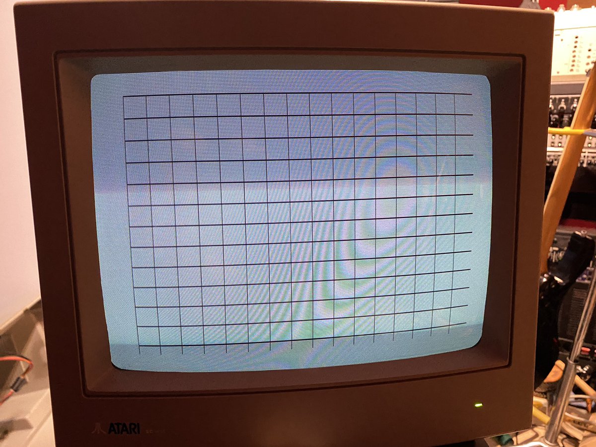 LE_F4GXS's tweet photo. Pour l’alignement du tube nous avons utilisé une Mir directement sur l’Atari 1040STE, c’est tellement nette !! 🥰😍
#ham #radio #HamRadio #AmateurRadio #Atari #AtariSC1435 #crt #repair #minitel #server #stutone #f4hwd #f4gxs https://t.co/oPbneasJmc