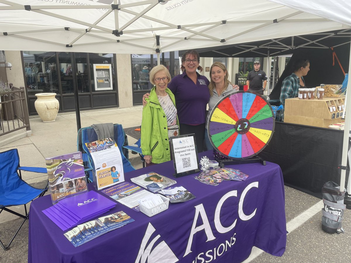 Dr. Lisa Matye Edwards (@ahoymatye) on Twitter photo <a href="/ArapahoeCC/">Arapahoe CC</a> is ready to Welcome YOU <a href="/WestrnWelcomeWk/">WesternWelcomeWeek</a> . . Come@#move mountains with us!! <a href="/ArapahoeCC/">Arapahoe CC</a> is ready to Welcome YOU <a href="/WestrnWelcomeWk/">WesternWelcomeWeek</a> . . Come@#move mountains with us!!