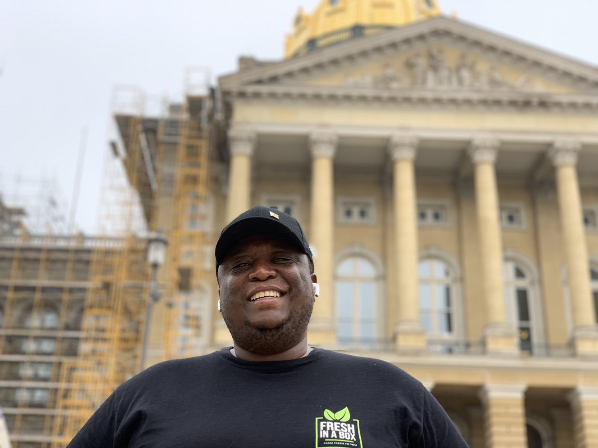 begottensun's tweet photo. Capital Building IOWA dump. https://t.co/ffvsUBa20U