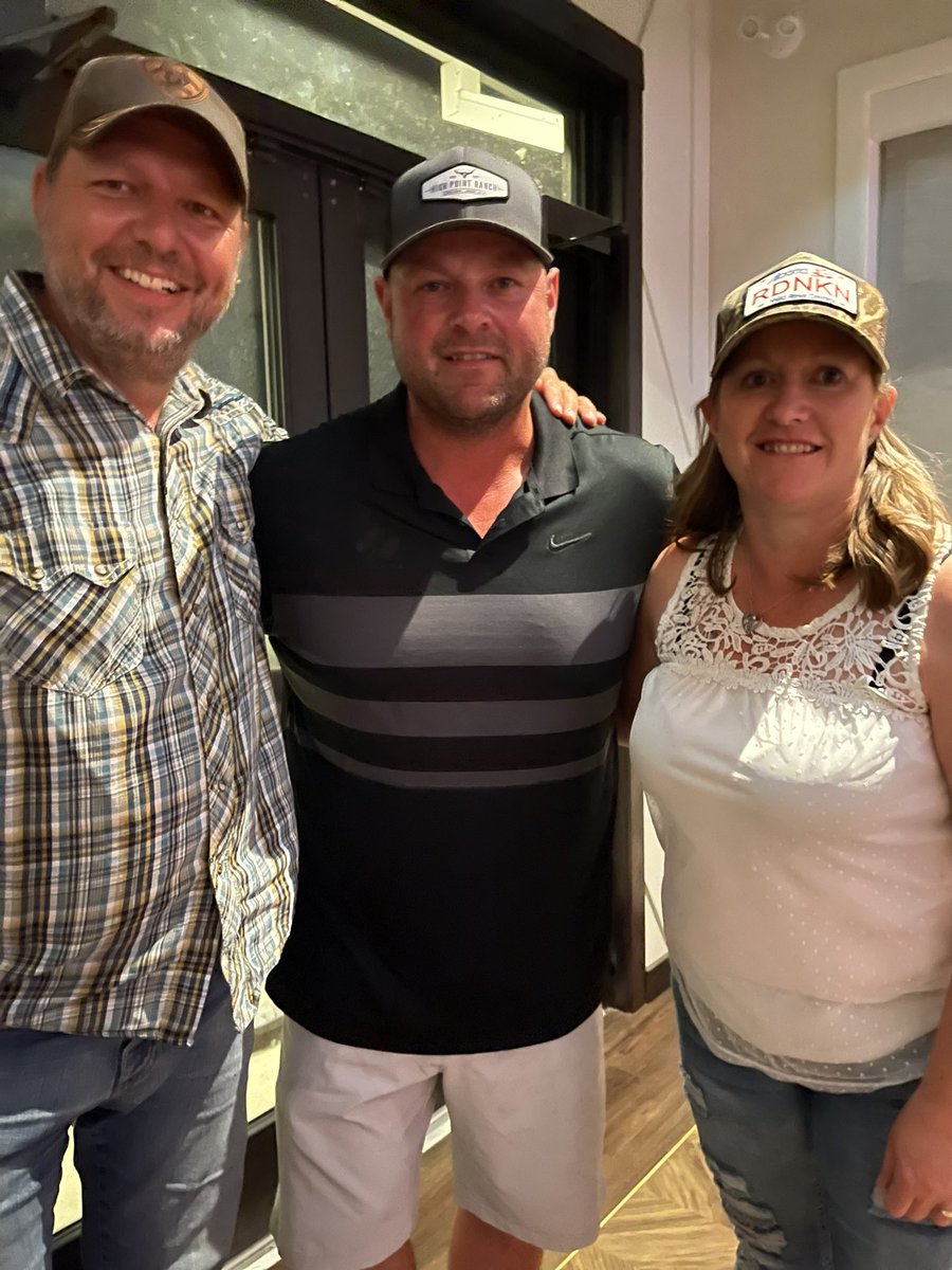 Howdle1's tweet photo. Had a great time last night at the Leduc Golf Clubs Mixed Doubles Gone Country Night with my “Drinking Buddy” Thank you to Titan Machine for the great night!! 🎵 I went for one but stayed till two 🎵 @LeducGCC @gordbamford @fergusscam #isitfridayyet #drinkinbuddy #breakfastbeer https://t.co/RvcmIdq9qs