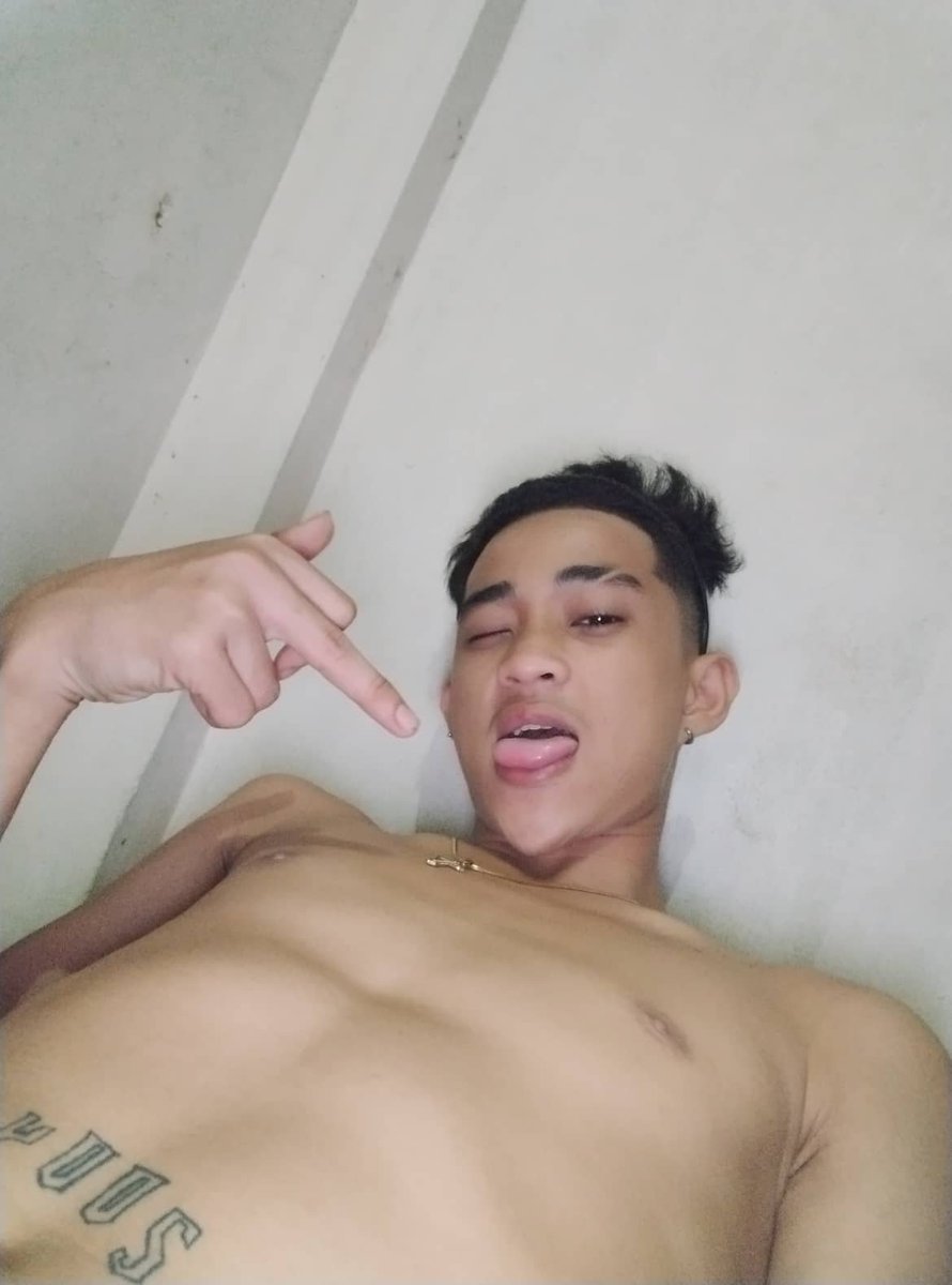 im back 🤪 Gandang gabe <3 :)