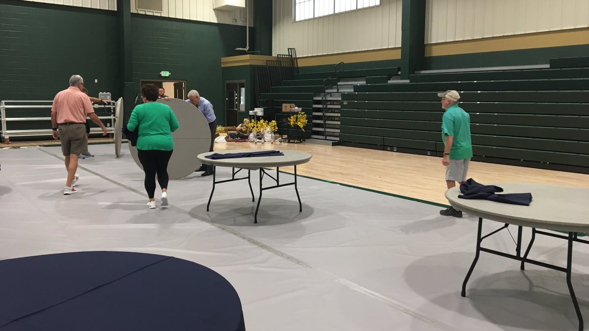 ChattanoogaFCA's tweet photo. Thanks to our partners at @silverdalebc who came together on a Saturday morning to prep for church tomorrow with two of our local football teams. We can’t wait til tomorrow morning! 

@sbcmissions https://t.co/mHneGW4mNt
