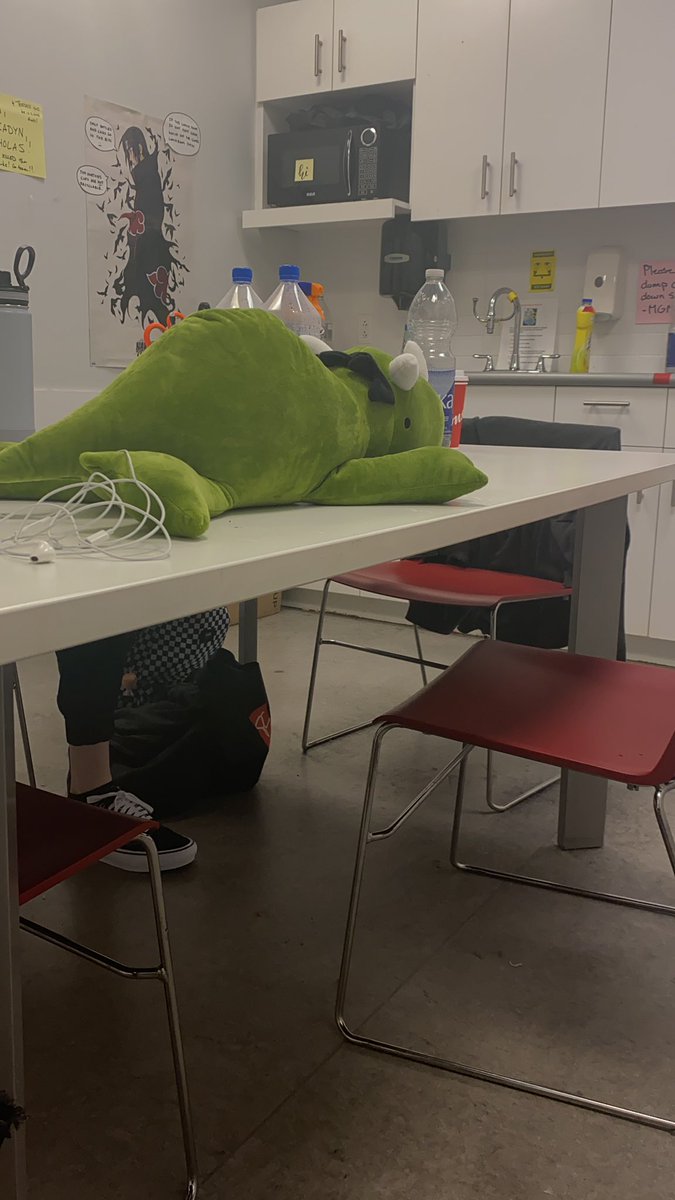 gamercgbf's tweet photo. help me name him https://t.co/SbVg8vhJZx