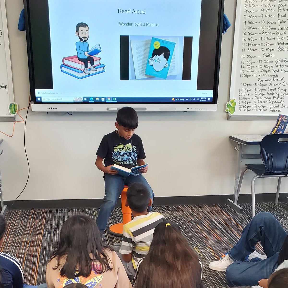 MrArias4's tweet photo. They own this classroom... They're the role models of our school. They show leadership every day and I'm so blessed to be part of their journey! Go 5th Grade! 💪🏻 @CisdNorthside https://t.co/mBsUQm9kkp