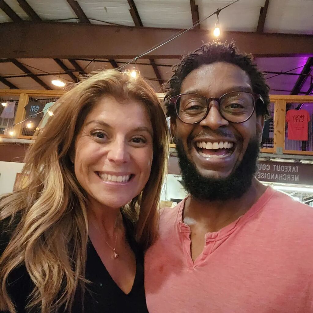 pMarzMultimedia's tweet photo. Ran into my favorite Spanish teacher from HS, Mrs. Hudgens! 🥰Awesome seeing you! https://t.co/s1Lk04WXnT https://t.co/MtdBGpvVUy