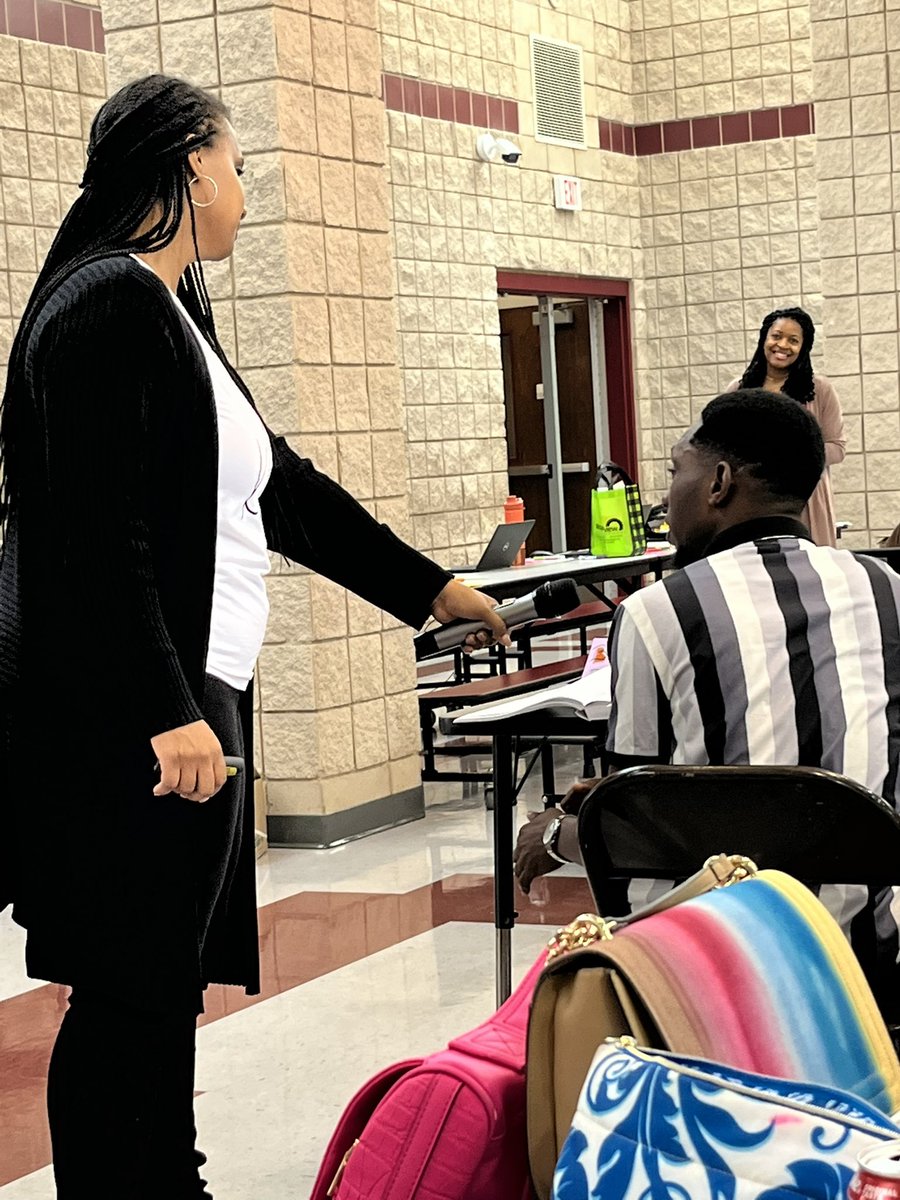 Docpittman1's tweet photo. A.Z. Kelsey, Jordan Hill, and Jackson Road educators are enjoying the Mental Health First Aid training this morning! Mental Health Awareness Matters. @GriffinSpalding @azkacademy @ccolemanleader1 https://t.co/SMsWqNRh0h