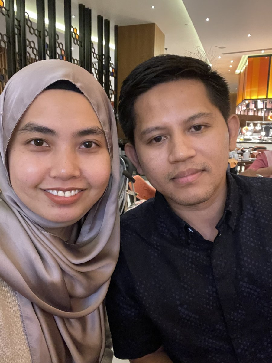 haziqah1392's tweet photo. LDR… dulu miri—selangor, 
skrng kuching—selangor, bilaaa laa dpt hidup sama2 dgn awk ni😞 https://t.co/VIWeSg41V1