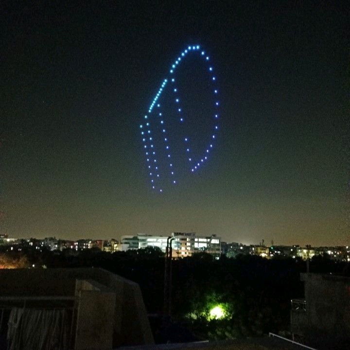 Adorable #DelhiNCR's Skyline is #DroneLight decorated by our Digital IIT(Botlab Dynamics) with All-Weather Pleasant &amp; Beloved Personality "#BhagwaanShriKrishna" ♥️🚩💙

#HappyJanmashtami🍥