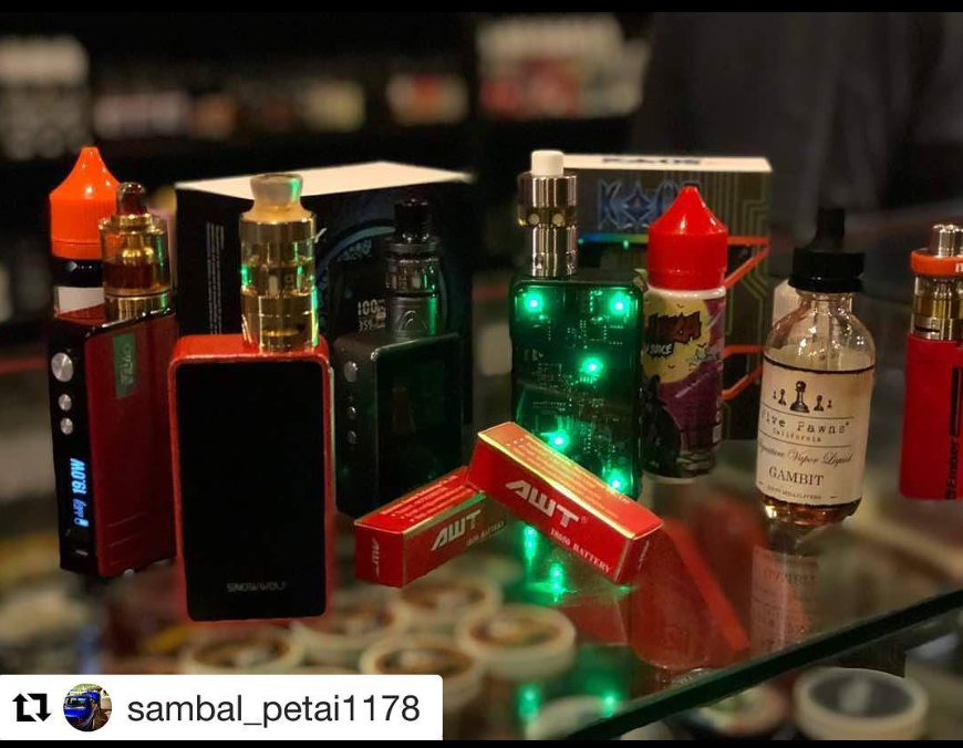 tobecovape's tweet photo. #Repost @sambal_petai1178 ・・・
New Mode, New Feel. Masih Bujang, Kita Enjoy.
#tobecovapewholesale #tobecousa #tobecooffice  #supertank #supertankmini #serpentmini #amt #gambit #favepawns #vapelifestyle #vapelife #vapeempire #vapeon #vapetricks #vapeporn #vapenation #vapes https://t.co/AgqMP8zuzx
