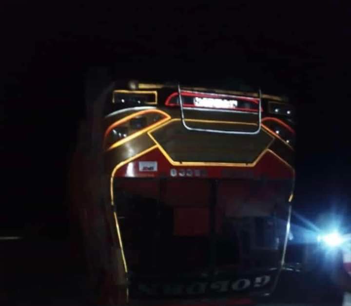BREAKING 

Golden Bus involved in road accident near Habaswein. Casualties being attended at Habaswein General Hospital and Siriba Nursing home.

234 million Ole Sapit Benji Northern Kenya Kisumu Boys