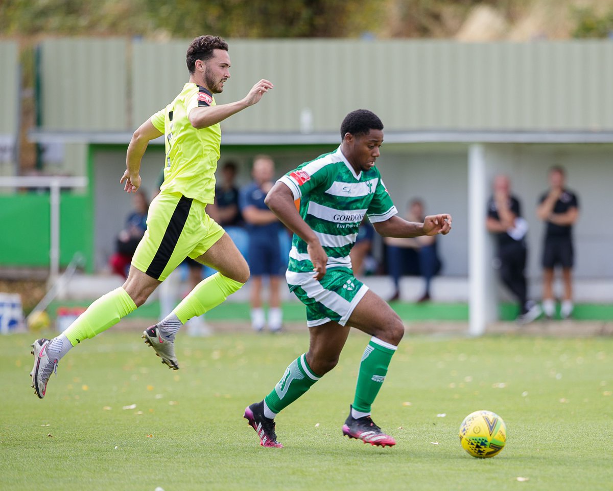 Mand_davies5's tweet photo. Goal of the day surely goes to @walthamabbeyfc ‘s Nathanial Orafu. What an absolute corker 👏 
@NonLeagueCrowd  
#happinessisscoringagreatgoal https://t.co/vq8MfDyP6D