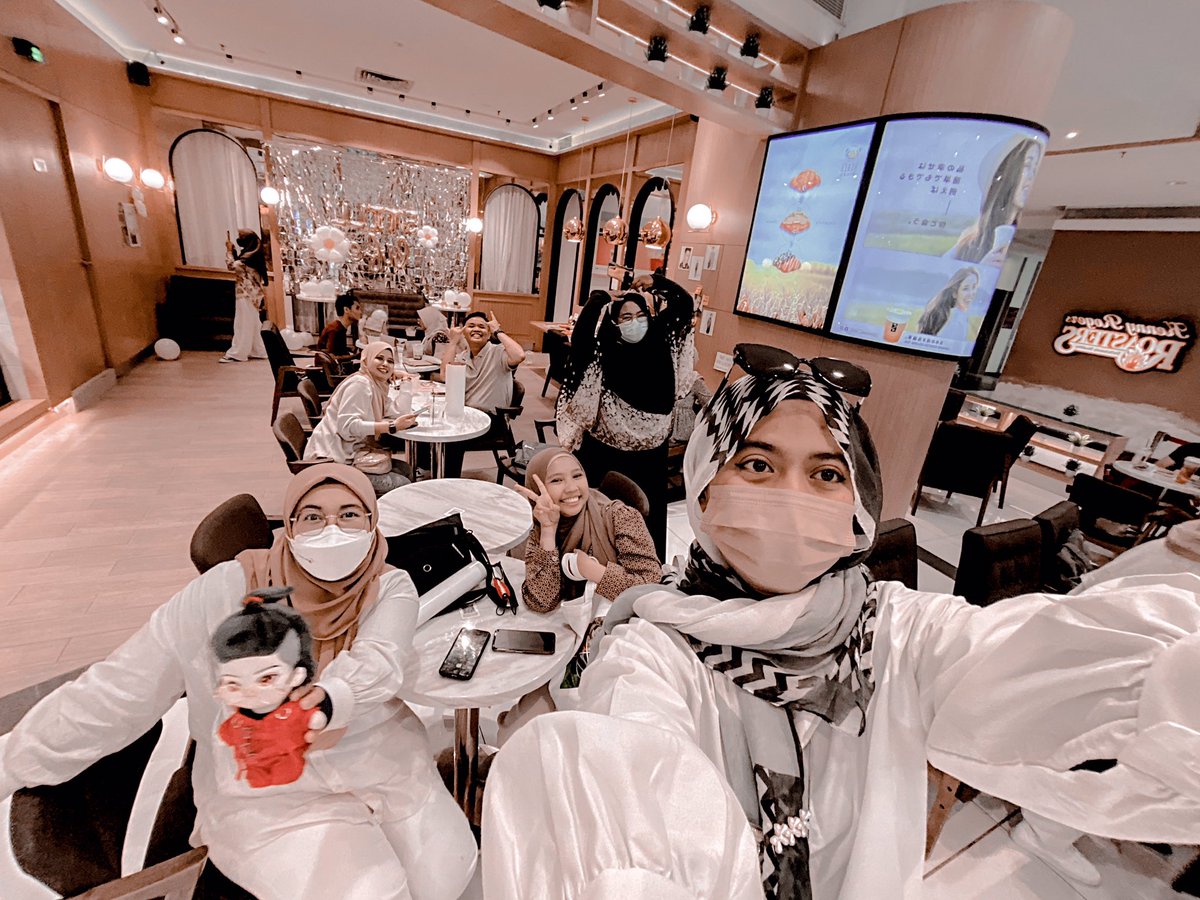 aricullen21's tweet photo. ❀ ｡⋆⋆｡ ☁︎｡⋆｡ ﾟ ☾ ﾟ ｡⋆⋆｡ ﾟ ☁︎｡⋆｡ ﾟ ☾ ﾟ ｡⋆⋆｡ ﾟ  A Day To Remember ⋆｡ ﾟ ☁︎｡⋆｡ ﾟ☾ ﾟ ｡⋆⋆｡ ﾟ ☁︎｡⋆｡ ﾟ ☾ ﾟ ｡⋆⋆｡ ❀

#5tillLifeinKL #16YearsWithBIGBANG #HappyMonsieurGDragonDay https://t.co/CUWRkMkWaJ