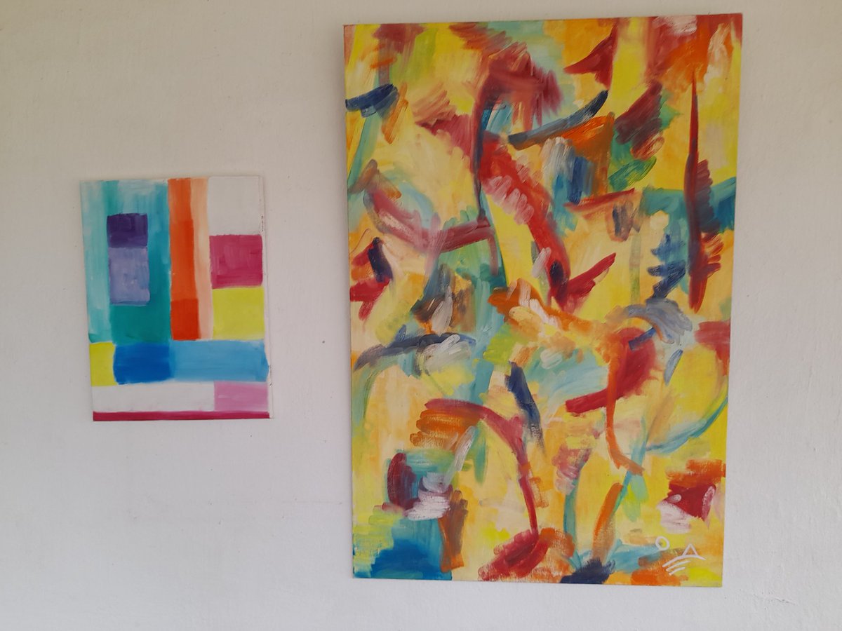 jnwakeling's tweet photo. "A little piece of heaven" from 2022 on the left and old (about ten years old) "Untitled" at right as seen on The @WhiteHouse Verandah at @bigtreeharare on the 18th of July 2022. Both painted by me! 🏡🖼️🌳 https://t.co/dr4CQqgoLj