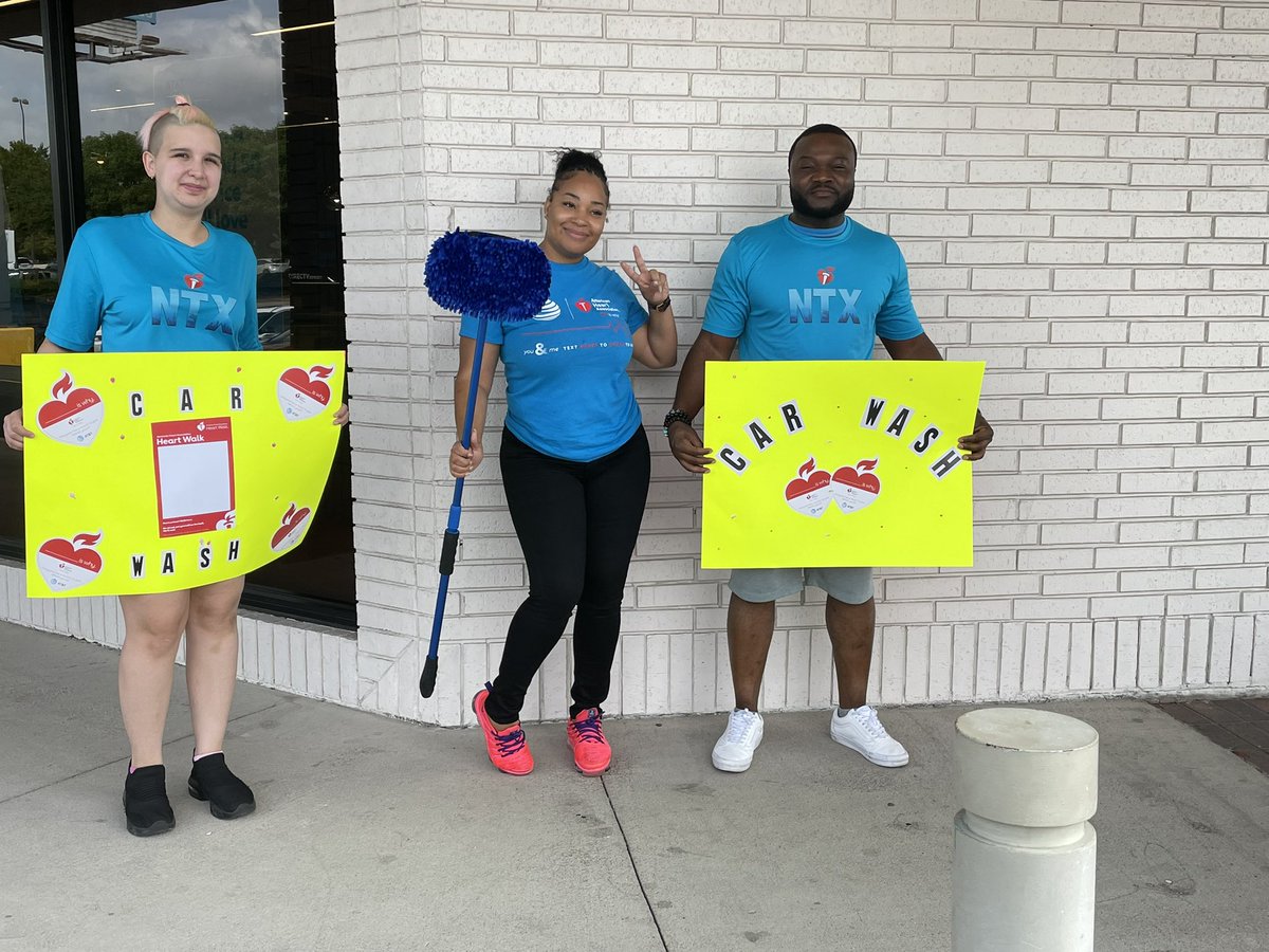 Washing Cars with our ❤️❤️❤️❤️s.  <a href="/dbustamante1210/">David Bustamante</a> <a href="/LynetteMAguilar/">Lynette Aguilar</a> @NTX_Diggs @CaresseSimpson <a href="/EilidhLamb96/">Eilidh</a> <a href="/jamesvicente1/">James Vicente</a> <a href="/NTX_Market/">The NTX Market</a>