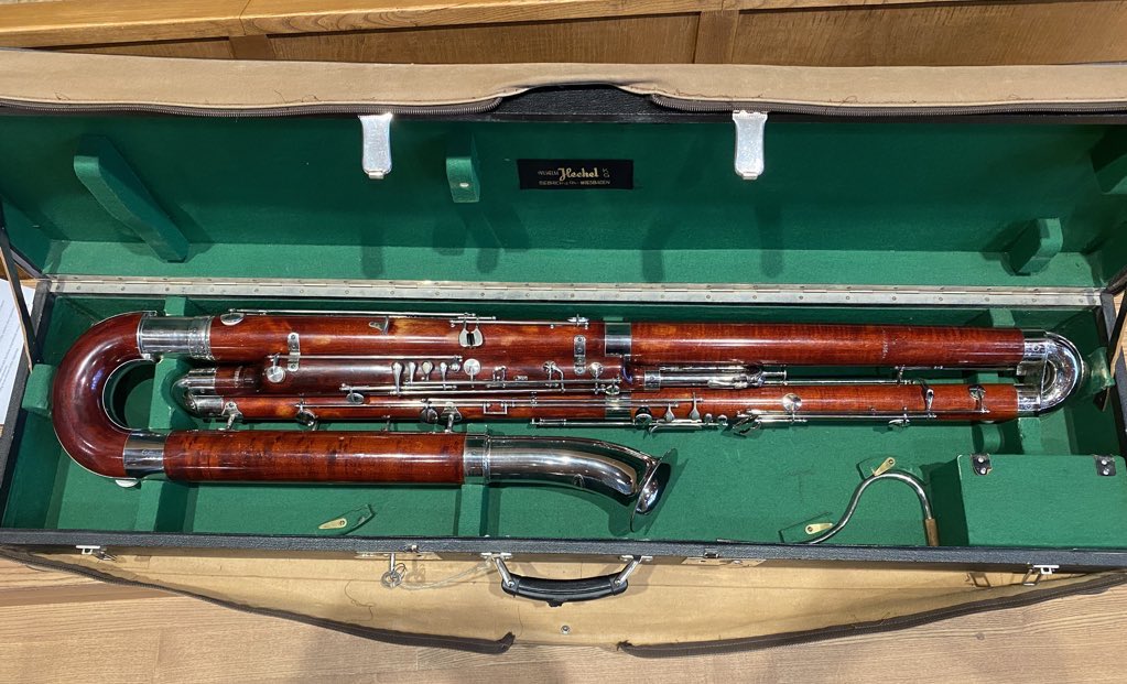 Dear <a href="/thetimes/">The Times and Sunday Times</a> ,

Please could you help my contra evangelism and use a photo of a REAL contrabassoon and not a pic of a Christmas tree decoration*?? 

*FYI I don’t have this on my tree