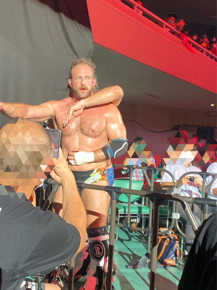 ___07cham's tweet photo. I was so nervous that I couldn't talk to you🥲
thank you♡
#Roycelsaacs #G1CLIMAX32 #G1FINAL https://t.co/Qt6Sk93fIg