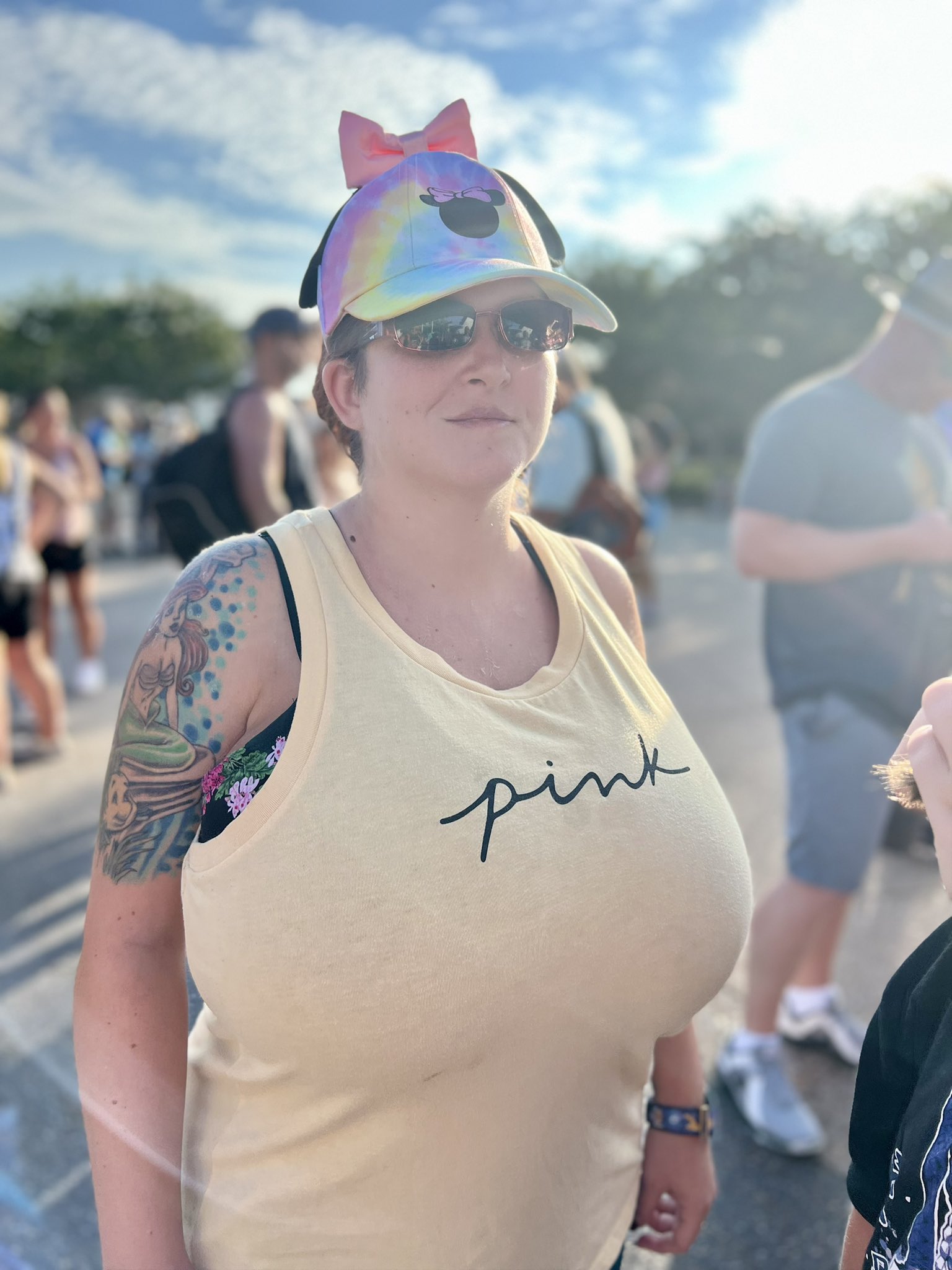 Demora Avarice on Twitter: "Chill day at #epcot ! Waiting for my # ...