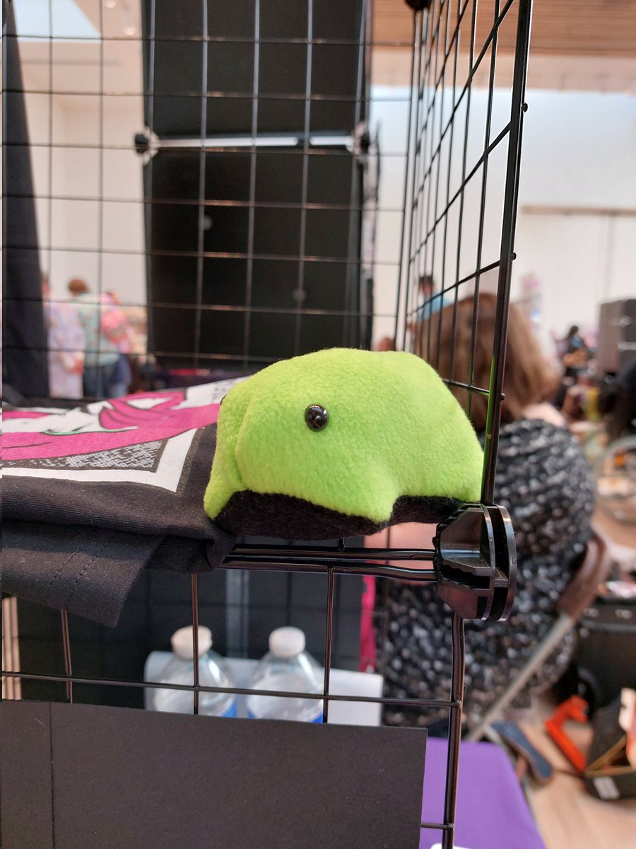NJAdamArt's tweet photo. New friend! Thank you @ASinglePetal #heprotecc https://t.co/gaNk6phqQh