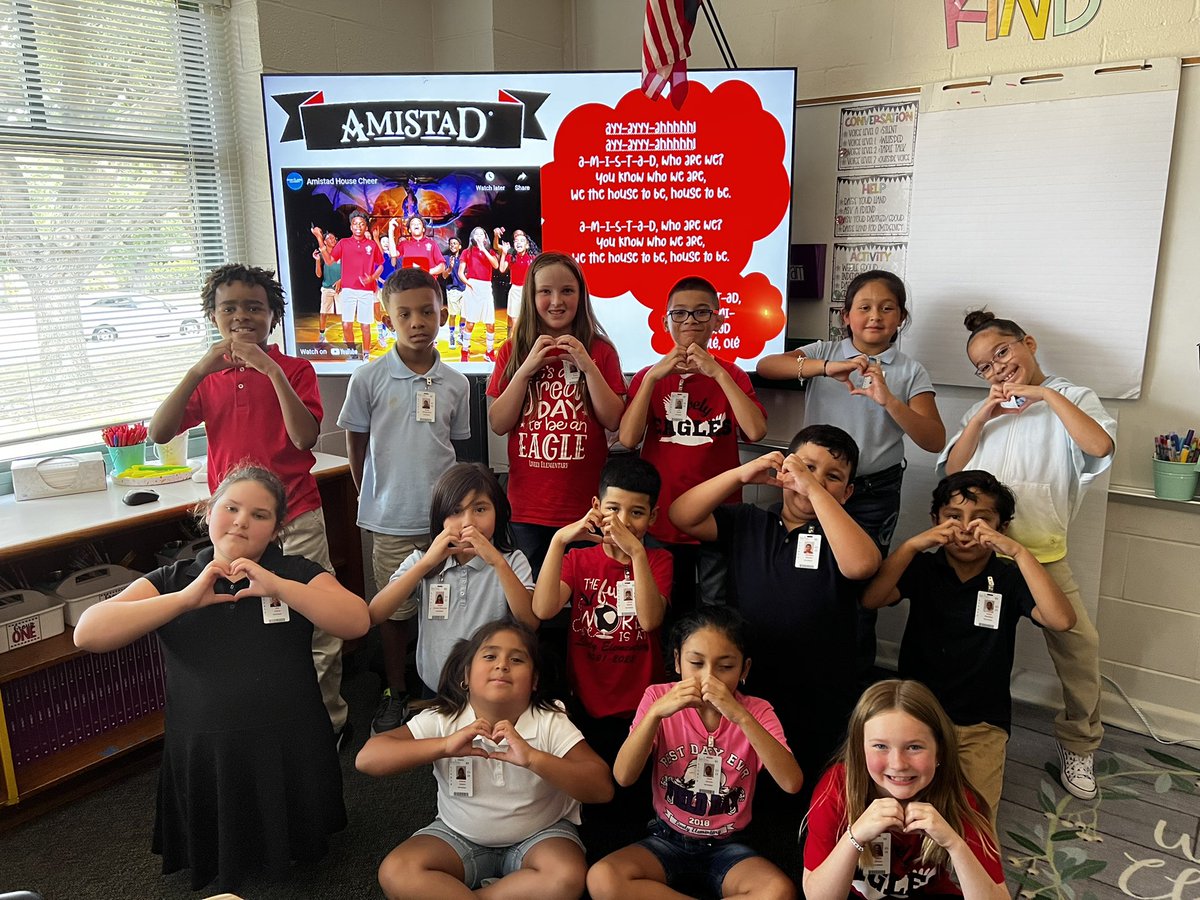 venturalively's tweet photo. I spy some potential Amistad members, can you? #housesystems #thepowerofus #bethestandard #thelivelyway @IrvingISD @LivelyEagles https://t.co/qownx95CaD