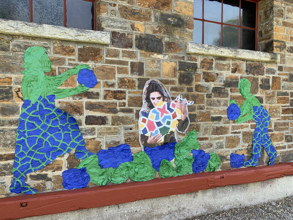 ColeMooreOdell's tweet photo. Right now my town, Brattleboro VT, is covered in temporary murals by members of the Afghan art collective ArtLords, five members of whom are among the refugees who were relocated here. The works incorporate photos of murals destroyed by the Taliban following the evacuation. https://t.co/VSO2gg0Axt