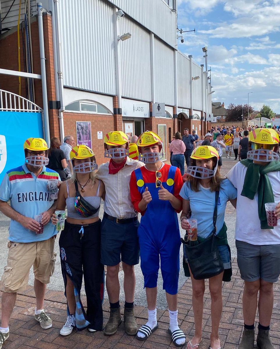 PromoWhitelight's tweet photo. On 🔥 @thehundred @TrentBridge #trentrockets helmets looking awesome! #teamwhitelight #wedomore #cricket #TheHundred2022 #TheHundred https://t.co/6I4eZ33Gvv