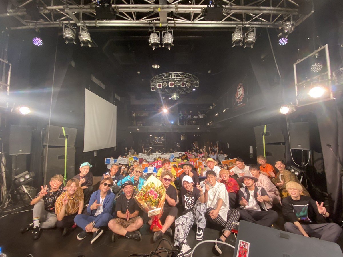 i_s_i_s's tweet photo. HARVEST 2022
出演者全員すごく熱いライブでした!
会場で楽しんでくれた皆さん
配信で応援してくれた皆さん
本当にありがとうございました!!
KAZRUさん
Happy Birthdayそしてお疲れ様でした!!
#イーシス
#HARVEST
#KAZRU
#BEAT_STATION https://t.co/jTluLSr9ai