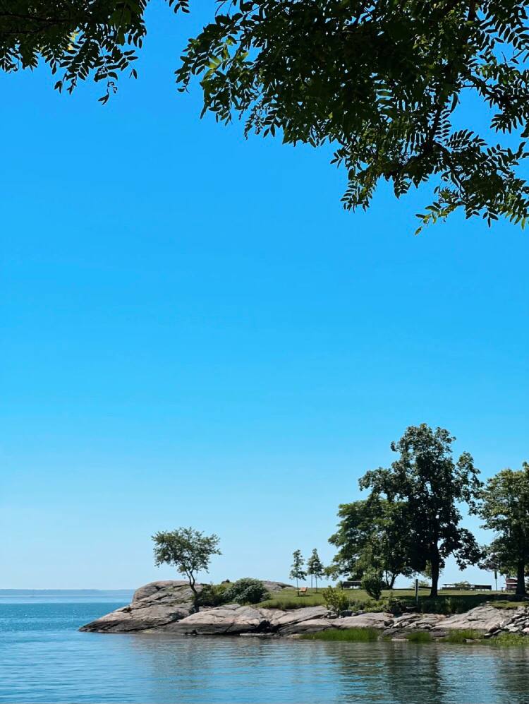 Dianna68's tweet photo. Have a great weekend, the weather is great today, NJ beaches🥰 https://t.co/2BeLwqBRO8