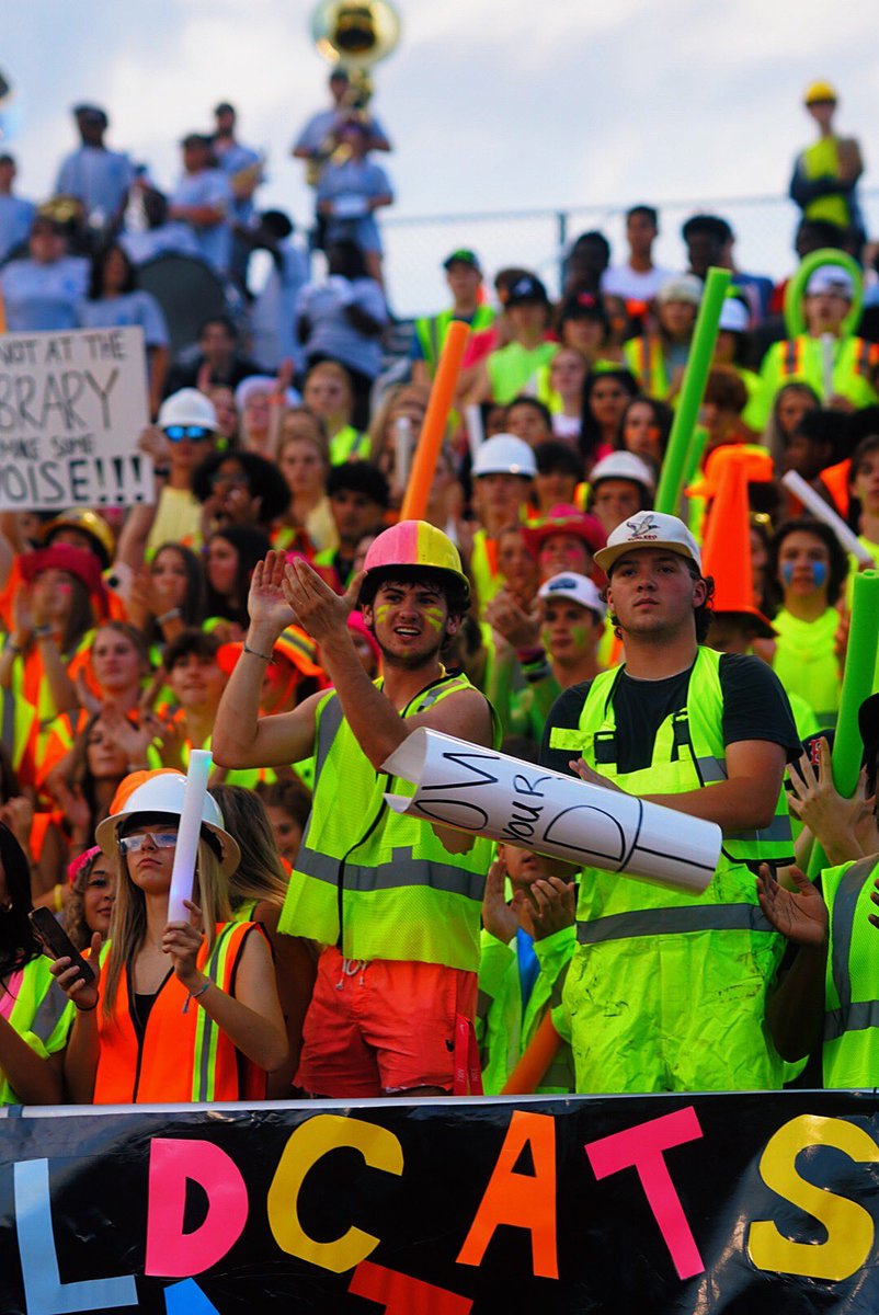 lghseniors's tweet photo. Caution ⚠️ WILDSIDE AHEAD‼️‼️ https://t.co/N9YGtiNvpZ