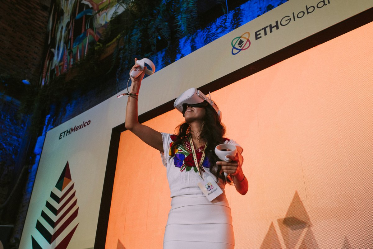 Our first day here in CDMX has been incredible! 🇲🇽

Some snapshots from the opening ceremony and our midnight snack attack 🌮📸

Today, everybody's heads down in hack mode 🫡🛠