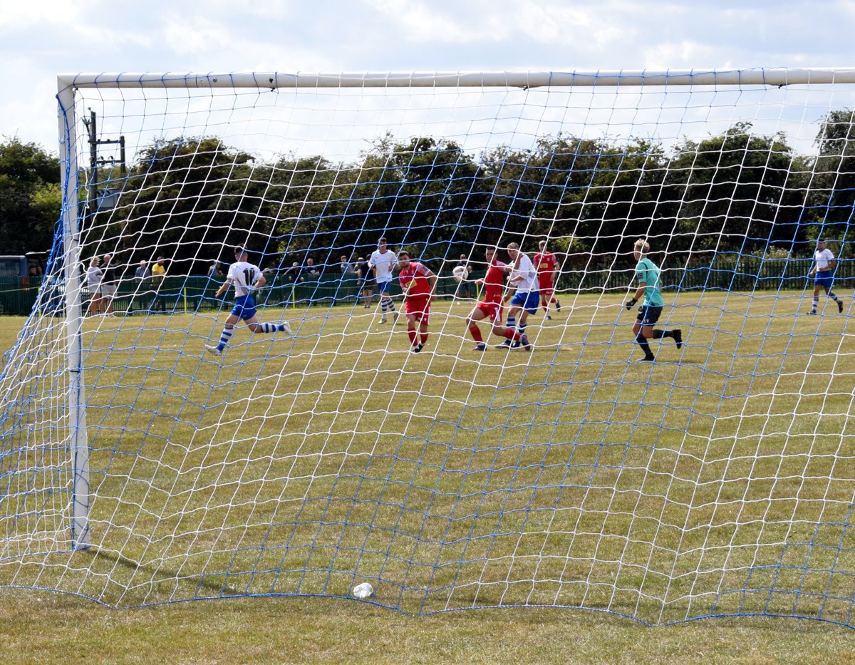 GreatDriffAFC's tweet photo. It had to be @Blakeston91 that secured his place in the clubs history. Shooting from outside the box to score the first ever league goal for the club.
#greatdriffield #football https://t.co/RMQDO3ggbv